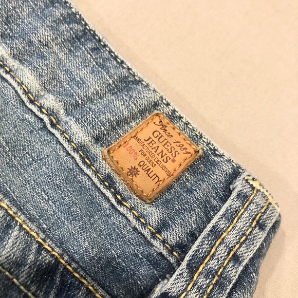 Guess Jeans - Picture 7 of 8